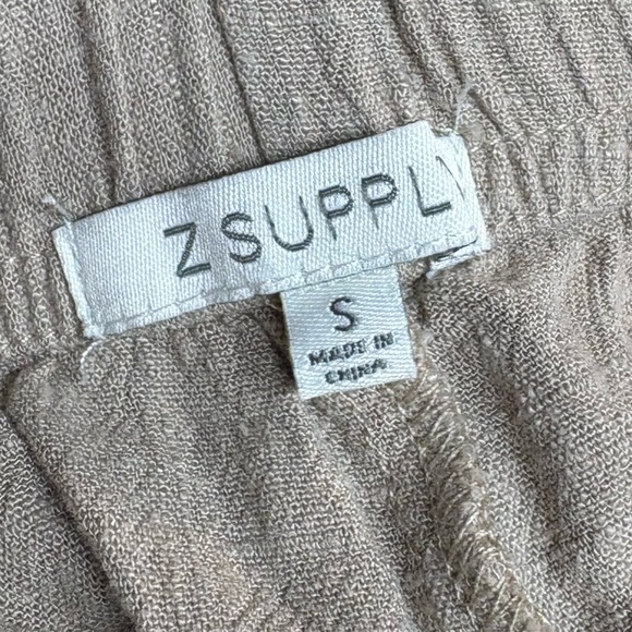 Z Supply Shorts - Picture 3 of 6